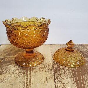 Vintage L.E. Smith Amber Glass Lidded Compote Candy Dish Pedestal Daisy & Button